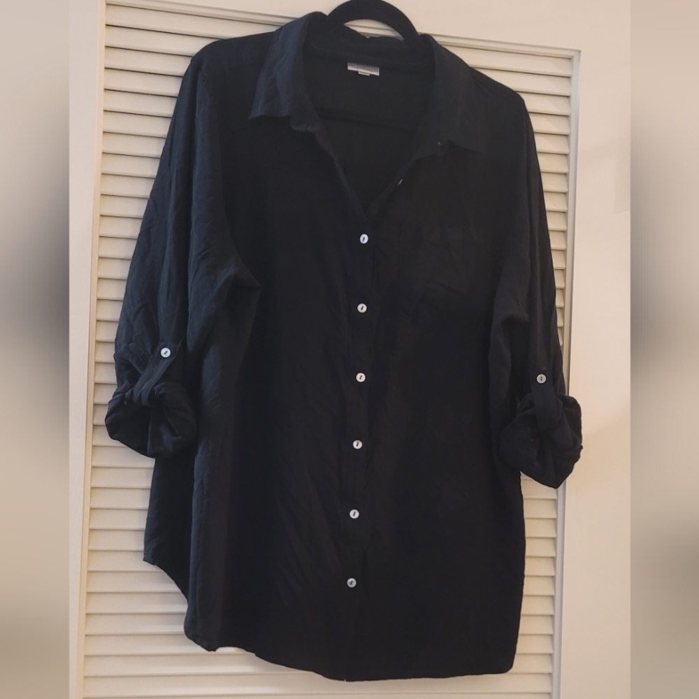 Avenue- (Plus-Size) Black Button-Up Top With One Front Pocket